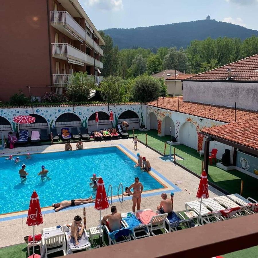B&B The Sun Swimming & Pool Turin Exterior foto